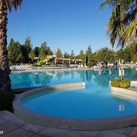 Camping La Cacabasse Vias